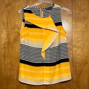 7th Avenue top by New York and Company